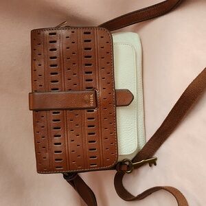 Fossil leather shoulder bag